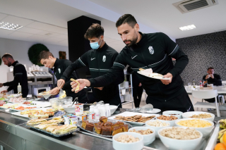 Granada CF embrace technology and artificial intelligence to take player nutrition to the next level
