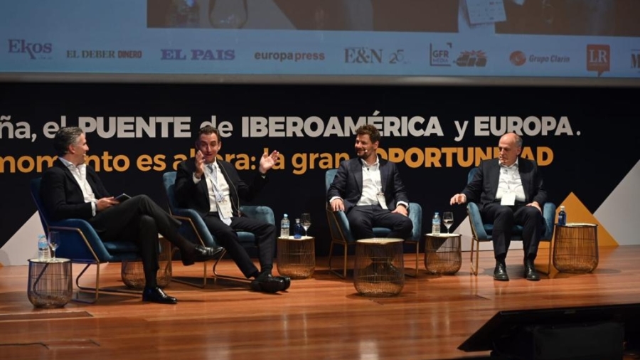Javier Tebas: “El fútbol profesional es el sector exportador neto más importante de España”